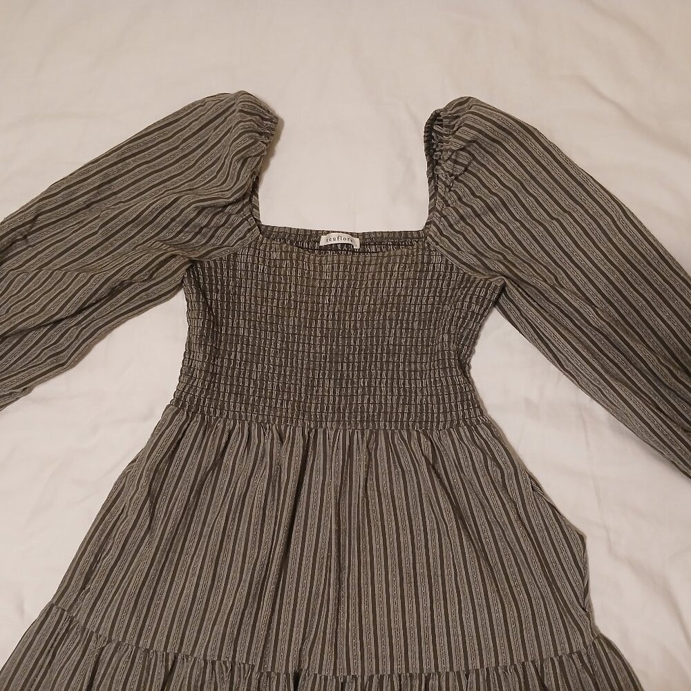 Neuflora "New England" Smocked Puff-Sleeve Tiered Midi Dress Size Small